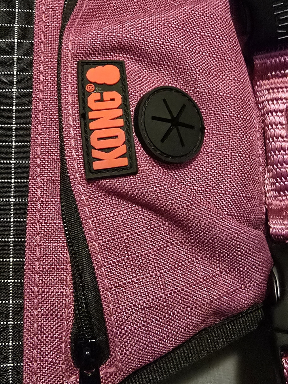 Medium KONG Pink Dog Harness - Durable Pet Accessory - Picture 7 of 8